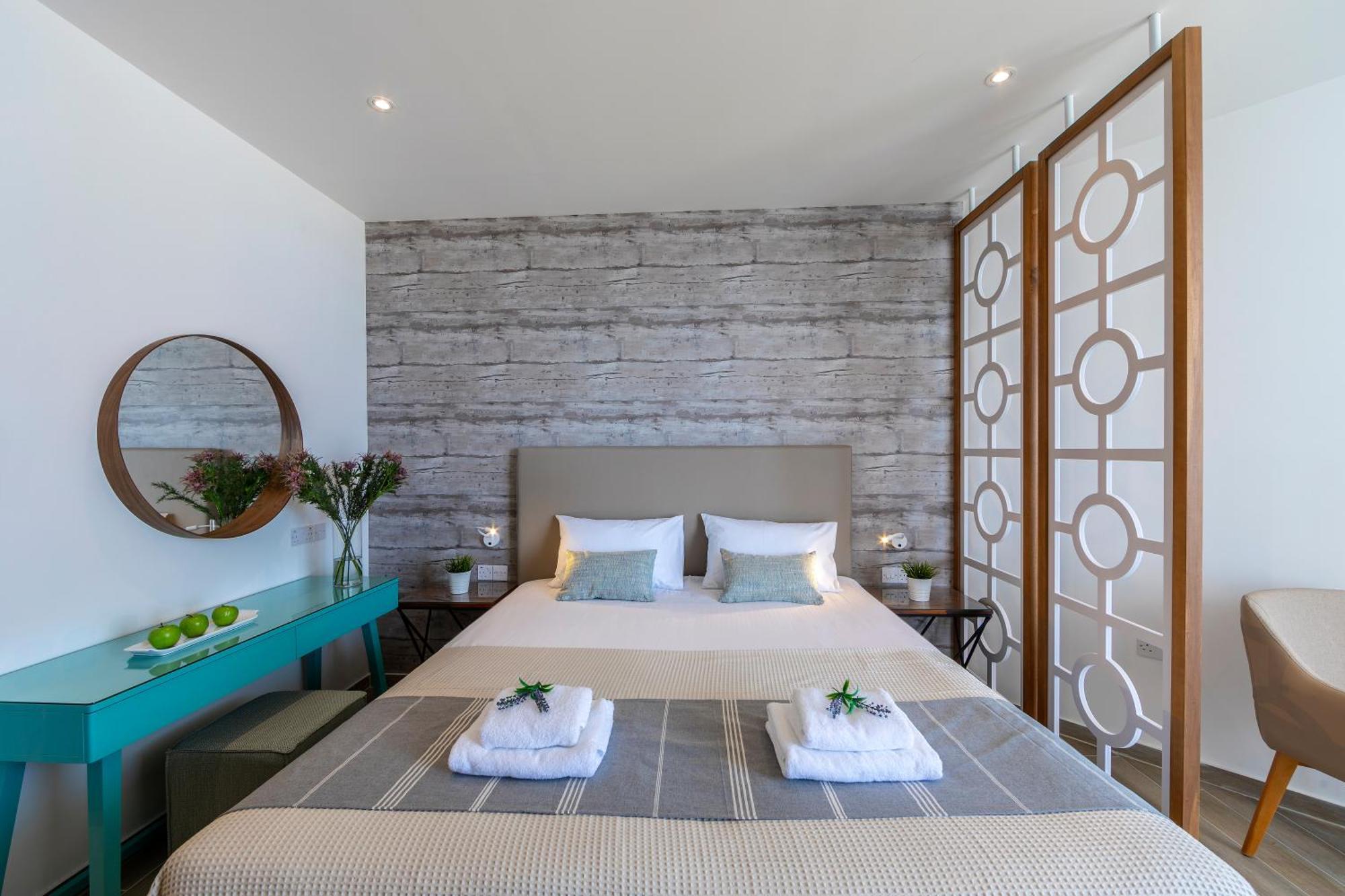 Hotel Leonardo Plaza Cypria Maris & (adults Only)