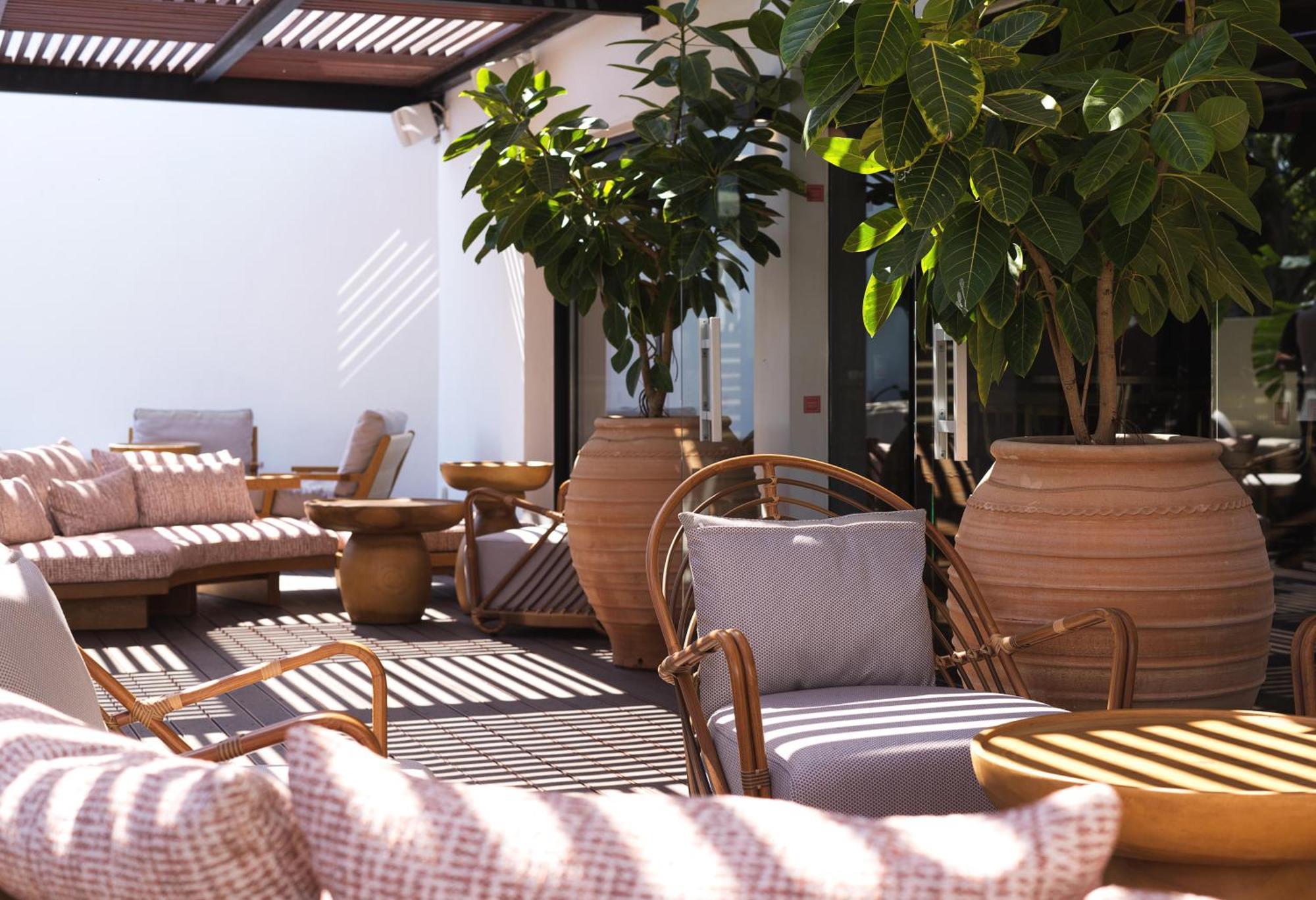 Leonardo Plaza Cypria Maris & (adults Only) Hotel 4*
